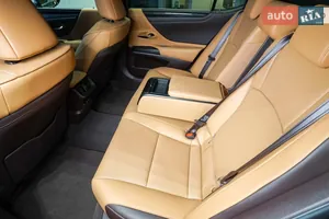 Задний ряд сидений